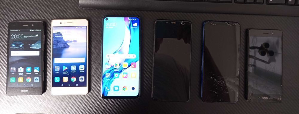 Продават се ЛОТ от смартфони