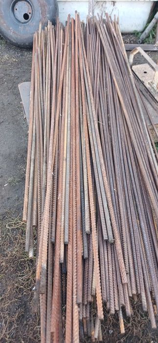 Продам  арматуру состояние новая