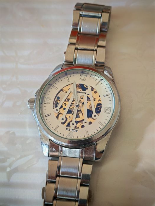 Продается Rolex Часы