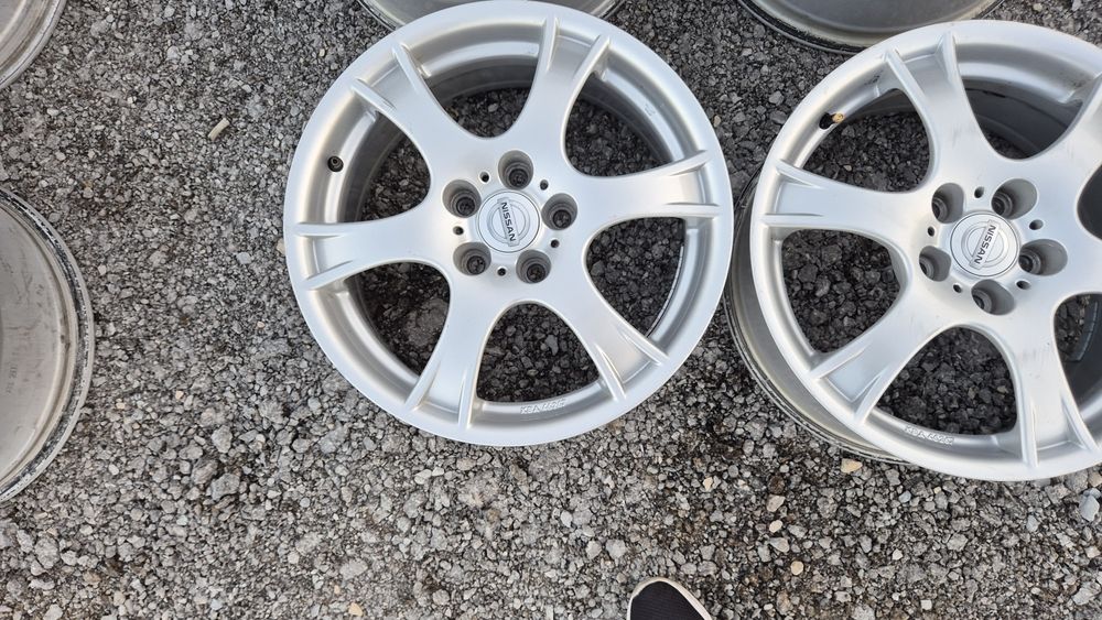 Джанти Rial 5/114.3 NISSAN Qashqai,Juke 5x114.3

Употребявани, Шумен