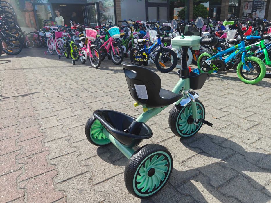 BYOX Триколка TWIDDLE зелен