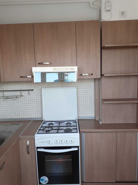 Schimb garsoniera cu apartament
