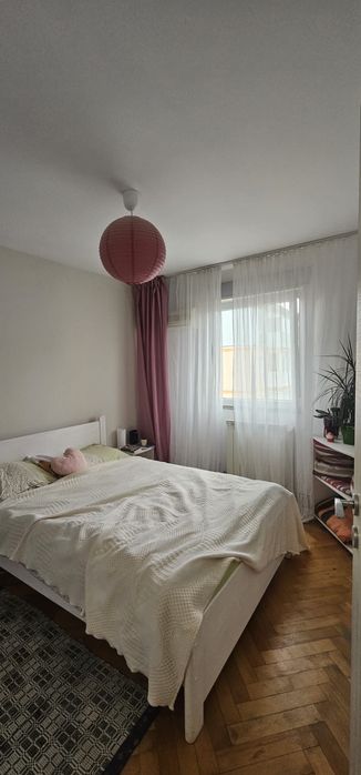 Ap. 3 cam , balcon, pivnita, Bdul Mihai Viteazu - Calea Cisnadiei