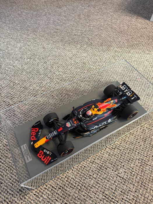 Macheta 1:12 Formula 1