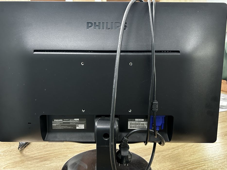 Продам монитор Philips