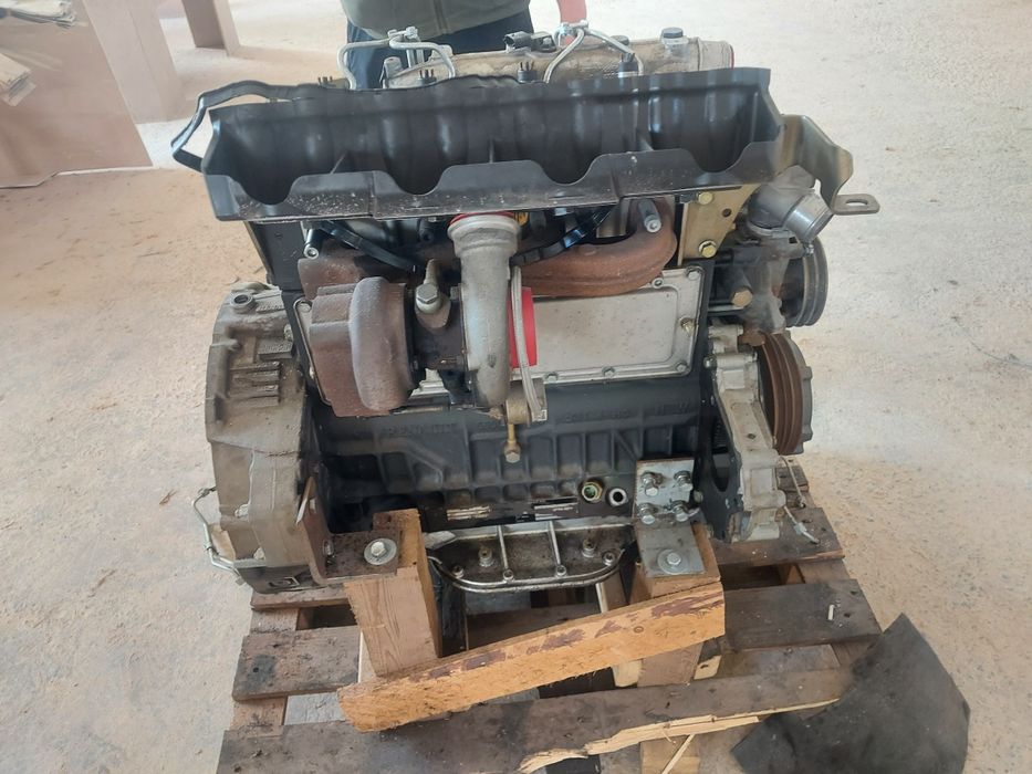 Продам двигатель Рено Мидлум