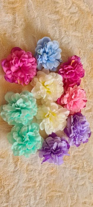 Цветы из ткани, декор