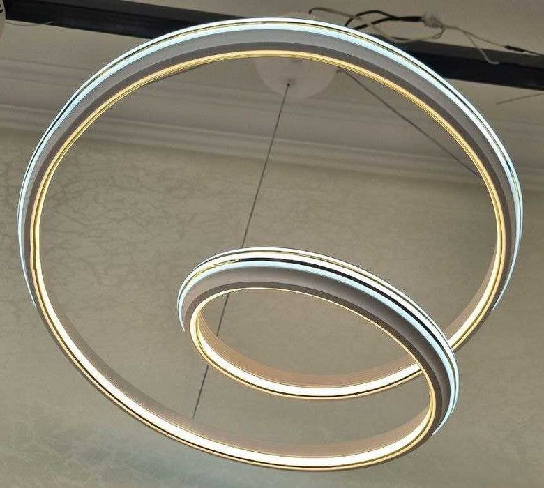 Потолочная люстра Hi tech