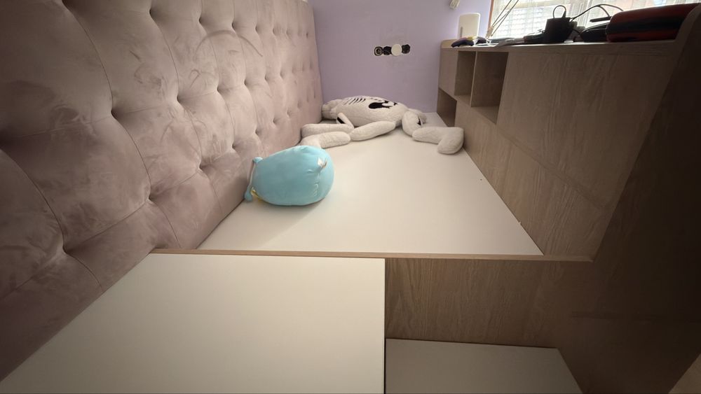 Mobilier pat + saltea, scari pat - depozitare