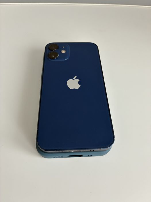 Iphone 12 mini/ Blue