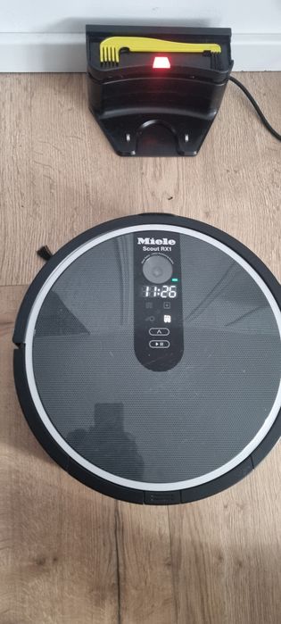 Robot aspirator Miele