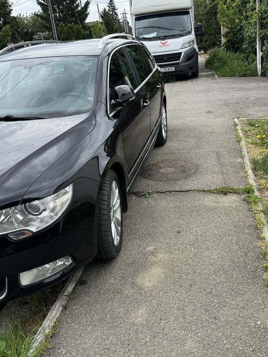 SKODA Superb 2013 — imagine 3
