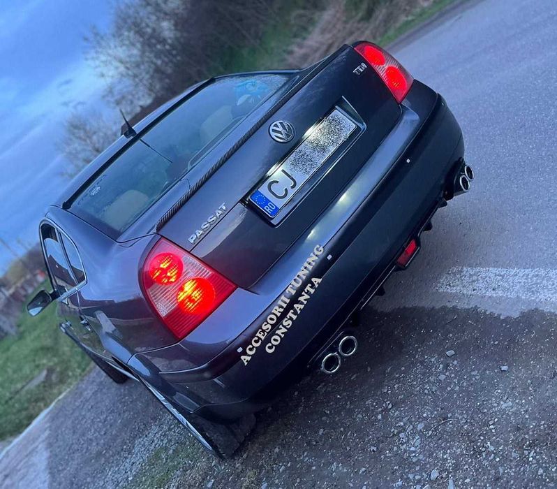 Difuzor Bara Spate Universal V1 - Volkswagen Passat B5.5