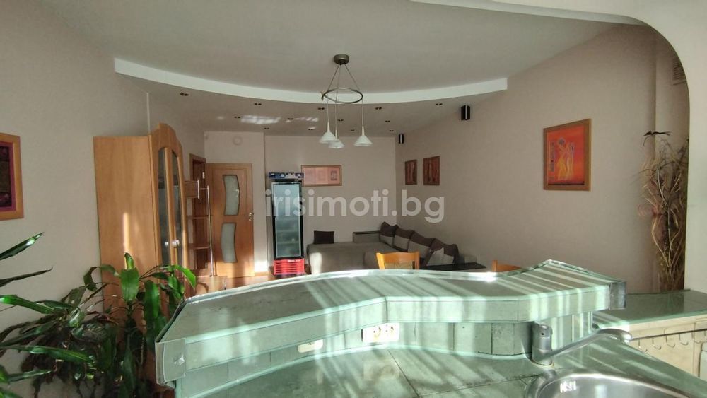 Под наем тристаен, €600, 66кв.м. в Люлин - Център