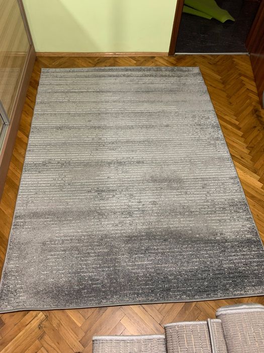 Продавам килими - 5 броя