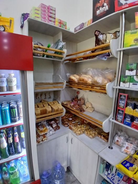 MDF vitrina polkalar