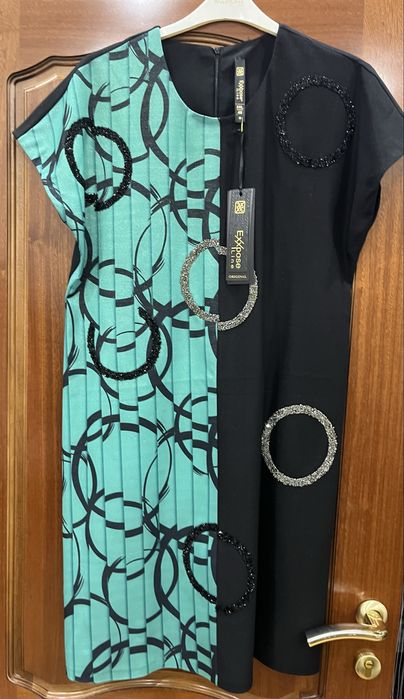 Женские    платья  48-50размер