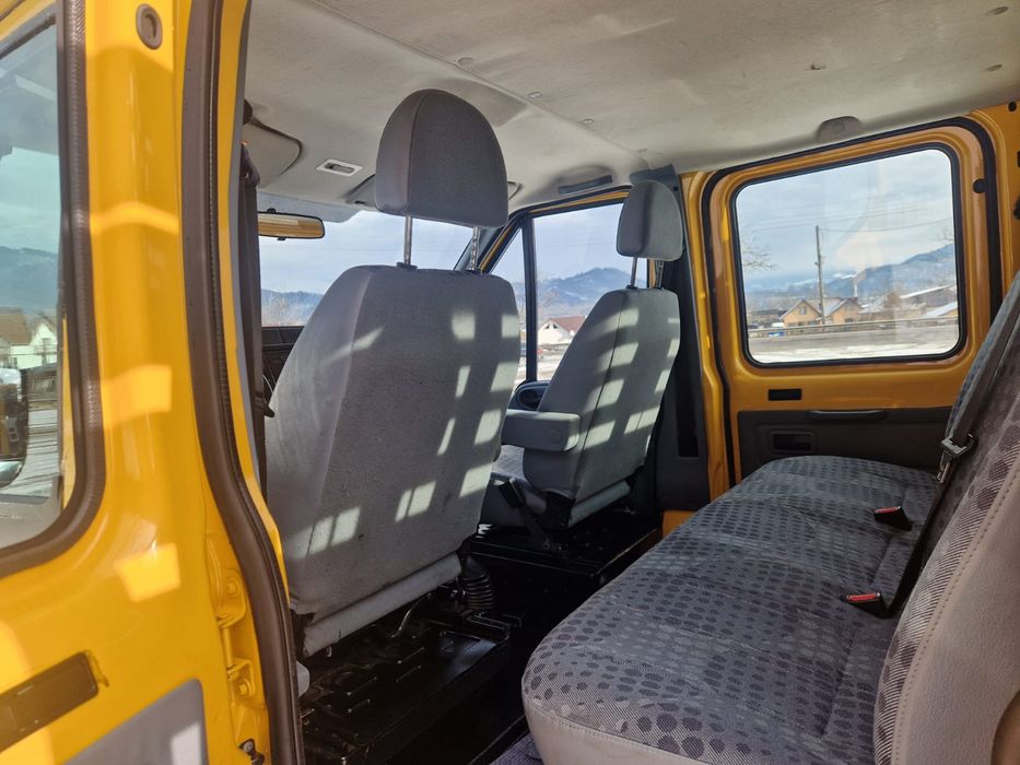 Ford Transit/2.2 TDI/klima/6  locuri