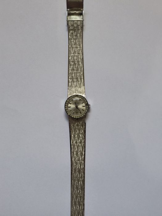 Ceasuri Mecanice și Quartz