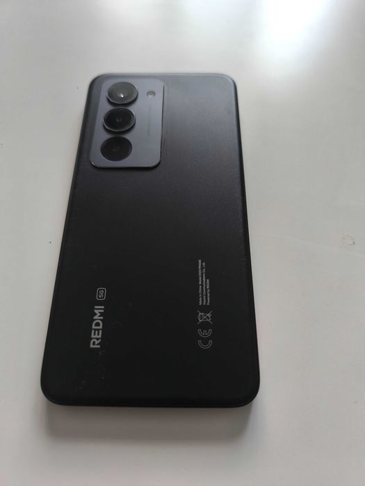 Xiaomi Redmi 15 5G / Garanție / acumulator de 7000 mAh