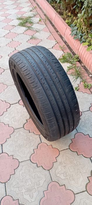 Шина 225/50. R17на запаску
