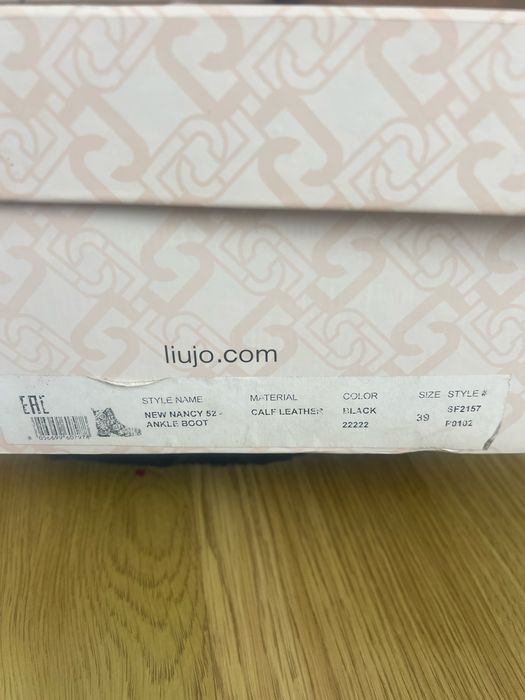 Liu jo marimea 39