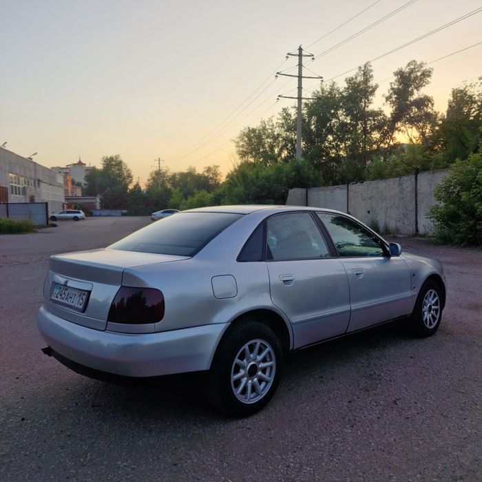 Продам ауди а4 Quattro