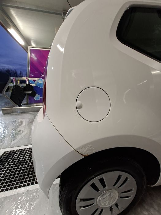 Volkswagen Up an 2013