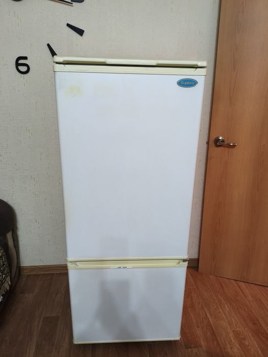 Продам холодильник