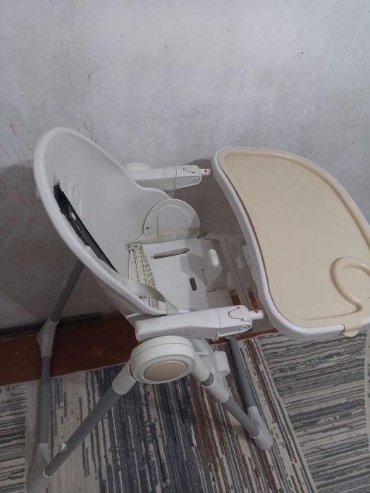 Продам детский стул