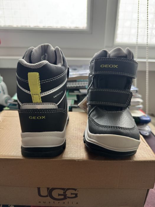 Детские сапоги Geox