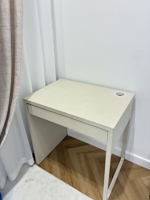 Продам стол Ikea