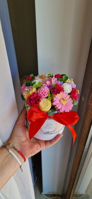 Aranjament flori din ceara