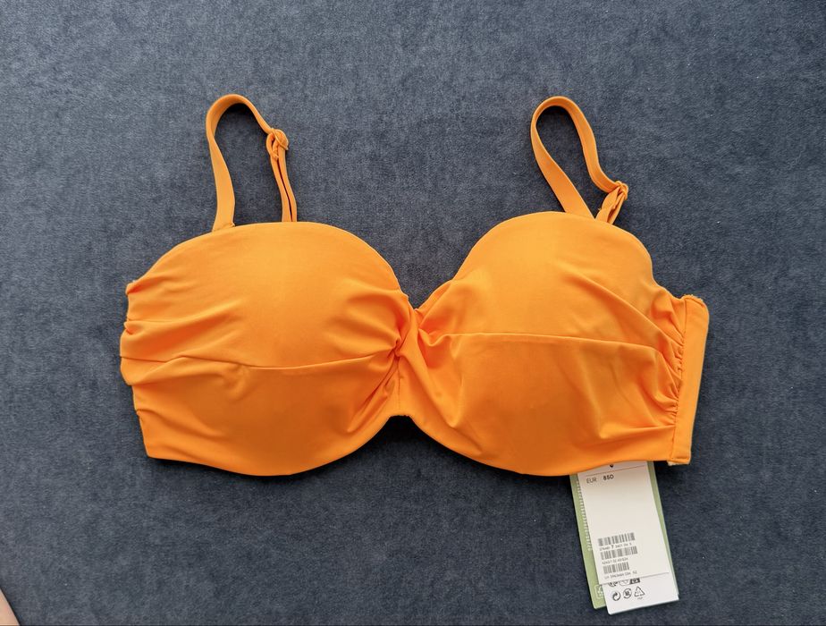 Бански костюми H&M, Reserved