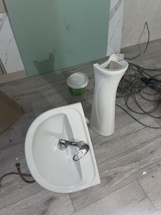 Раковина со смесителем бу