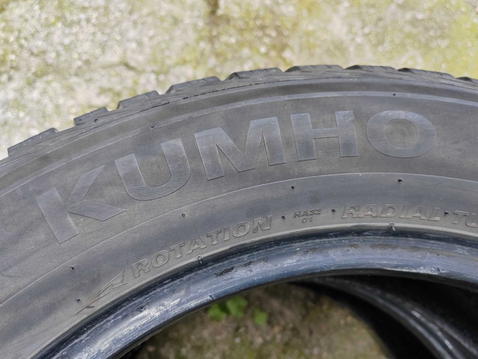 235/55/17 2бр.Kumho Зимни гуми