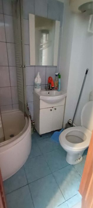 Camera camin- inchiriere