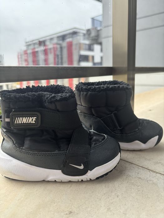 Ботушки Nike момче 25