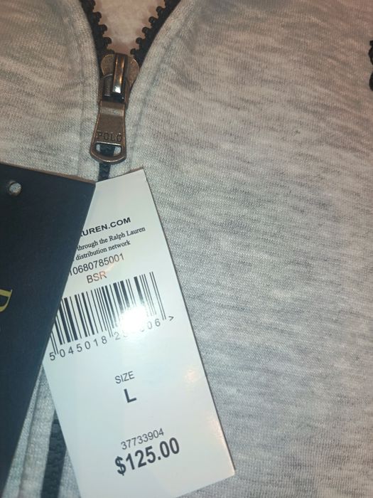 Vând bluza Raulph Lauren nouă Mărimea L