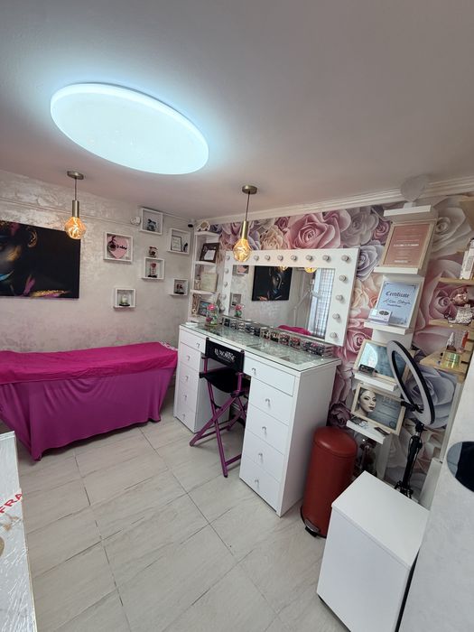 Vand spatiu comercial