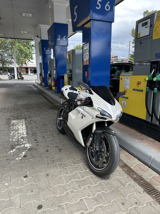 Ducati 1198 2011