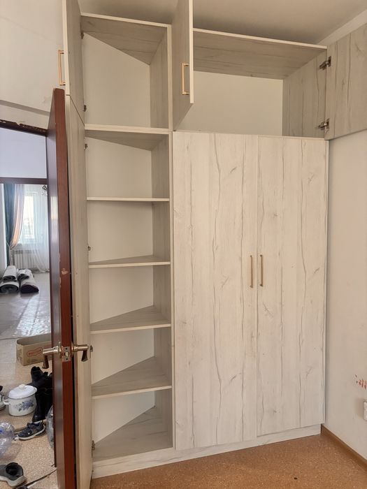 Шкаф для одежды бу