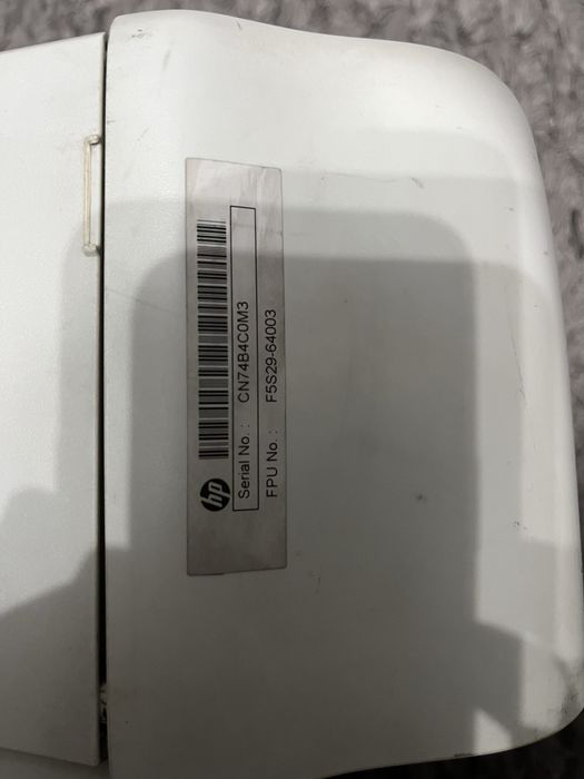 Vand imprimanta cu scaner HP