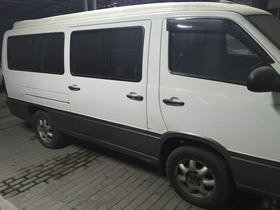 Продам микроавтобус