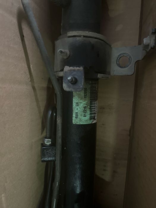 Продам рулевую рейку на хюндай акцент