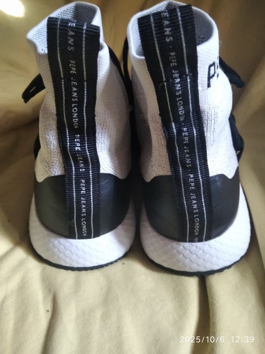 Кроссовки хайтопы 39