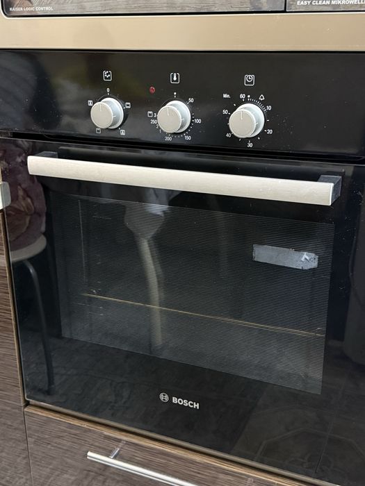 Духовка Bosch в отличном состоянии