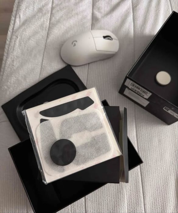 Logitech G Pro X Superlight, White