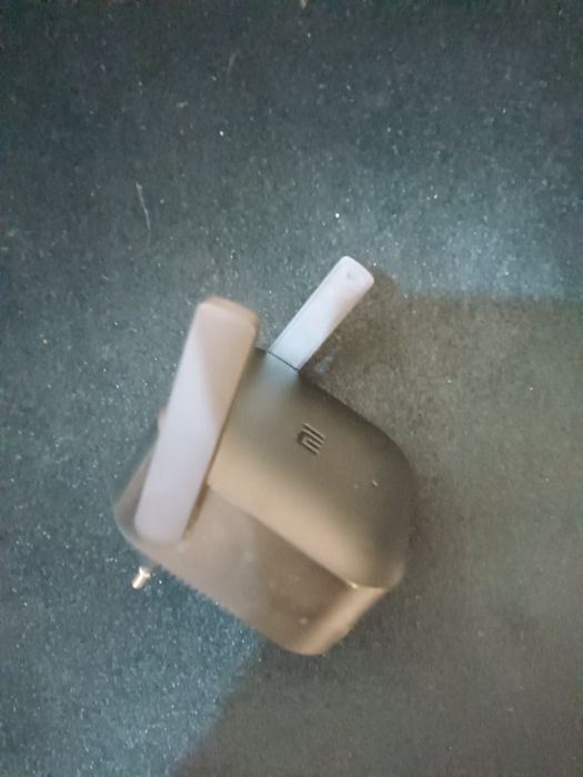 Усилитель Xiaomi Mi Wi-Fi Range Extender Pro