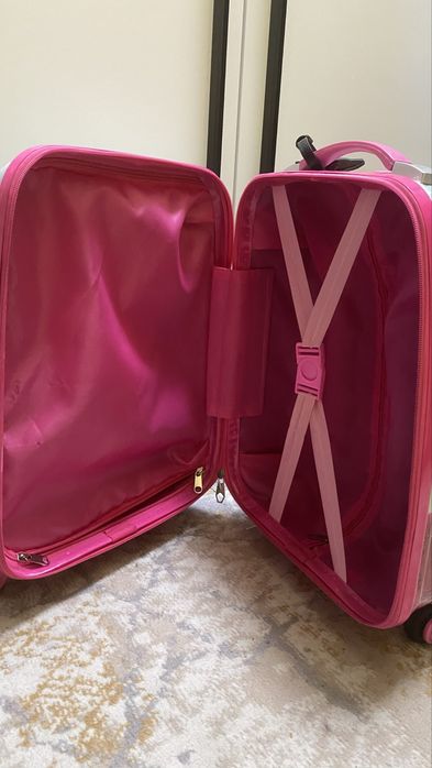 Детский чемодан Леди Баг состояние нового